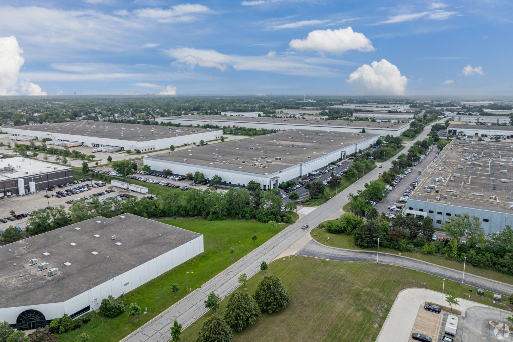 Office building represented by Tenant Advisors in the Chicago area